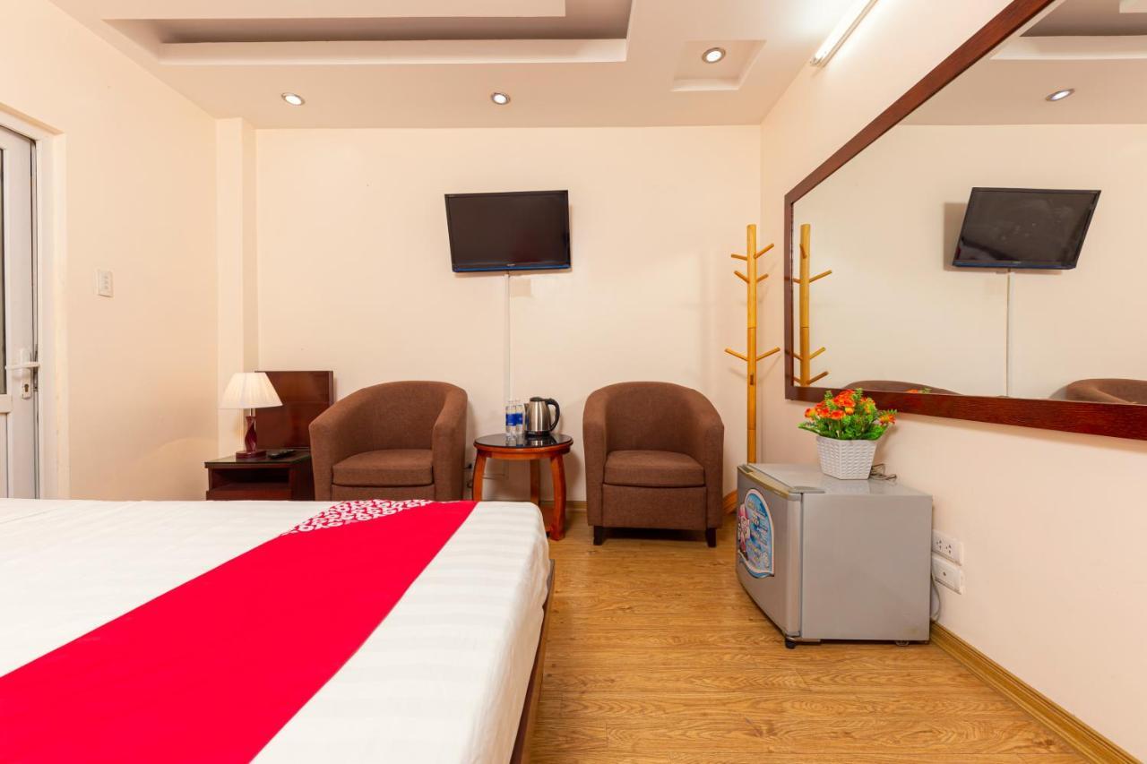 Oyo 1133 Ngan Son Hotel Hanoi Esterno foto